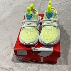 Gently used Neon bright Toddler Nike Presto’s!